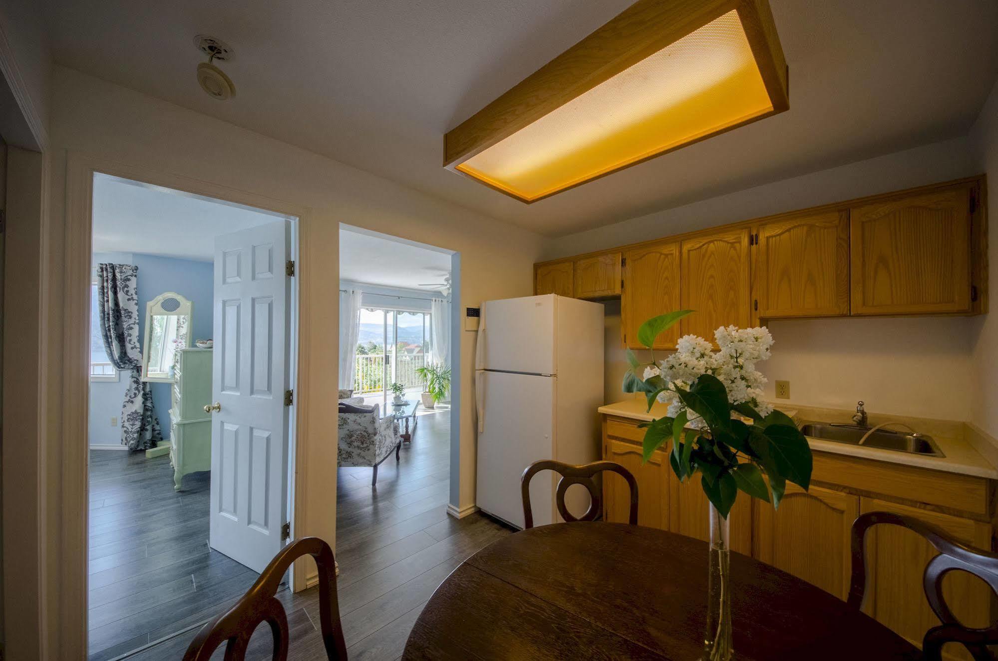 Ok Whistle Stop Bed & Breakfast Penticton Exterior foto