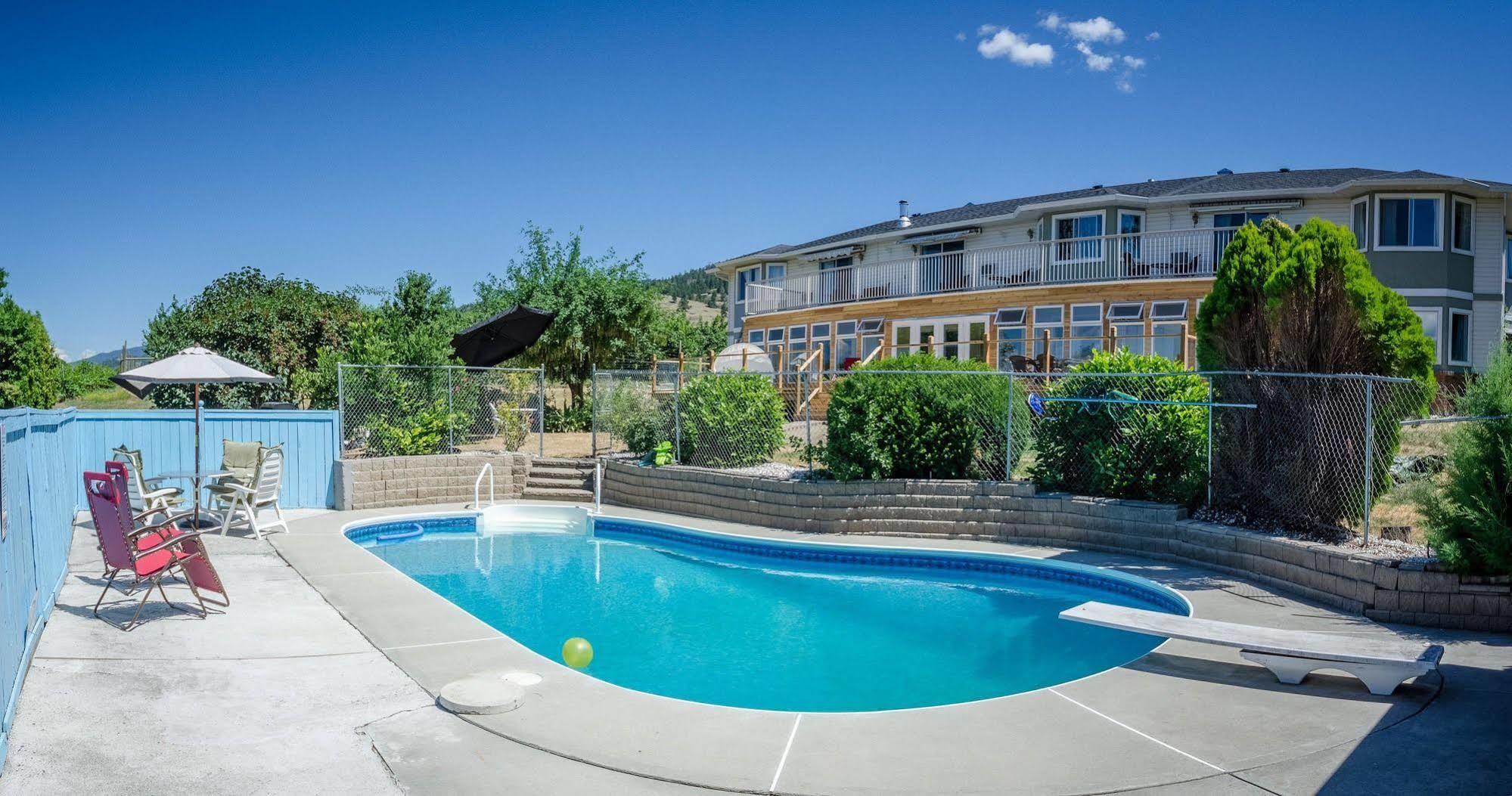 Ok Whistle Stop Bed & Breakfast Penticton Exterior foto